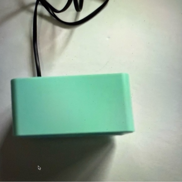 Retro hey day alarm clock speaker Mint Green Portable 90’s - Picture 4 of 4